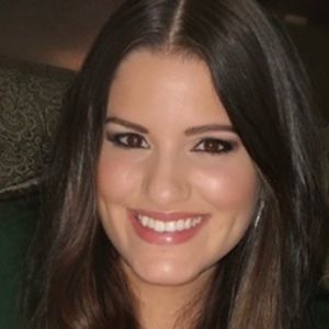 Meet your Posher, Yesenia